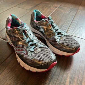 Saucony Lancer Women’s Running Shoes 8.5